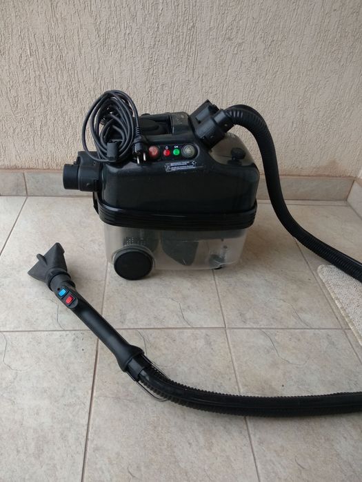 Vând aspirator cu abur