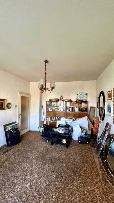 Продава се Двустаен апартамент в София, Център - 59 кв.м за 2119 €/кв.м - Снимка #2