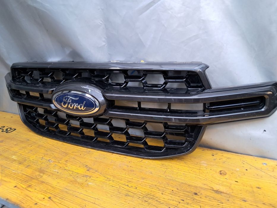 Грил решетка Ford Ranger 2025г