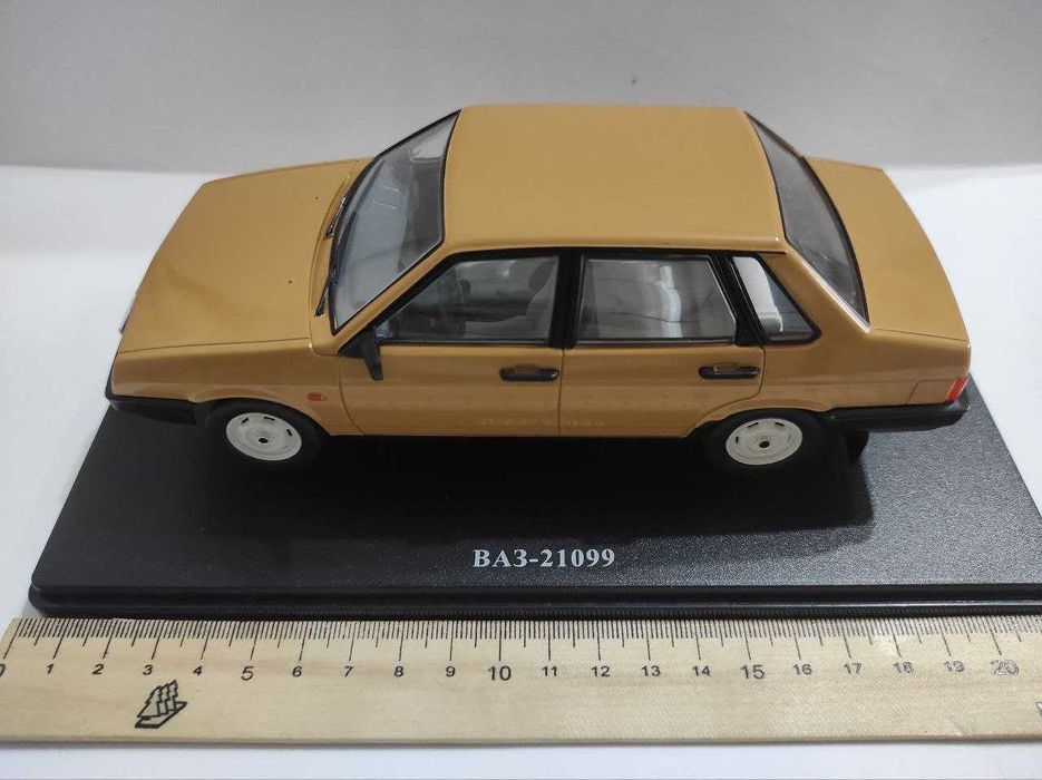 Продам коллекционные модели в масштабе 1/24