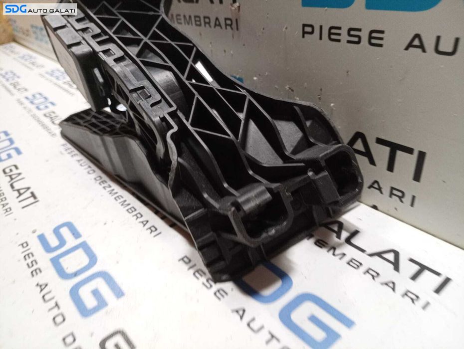 Pedala Acceleratie Cutie Manuala Skoda Octavia 2 2004 - 2008 Cod 1K1721503P [M5311]