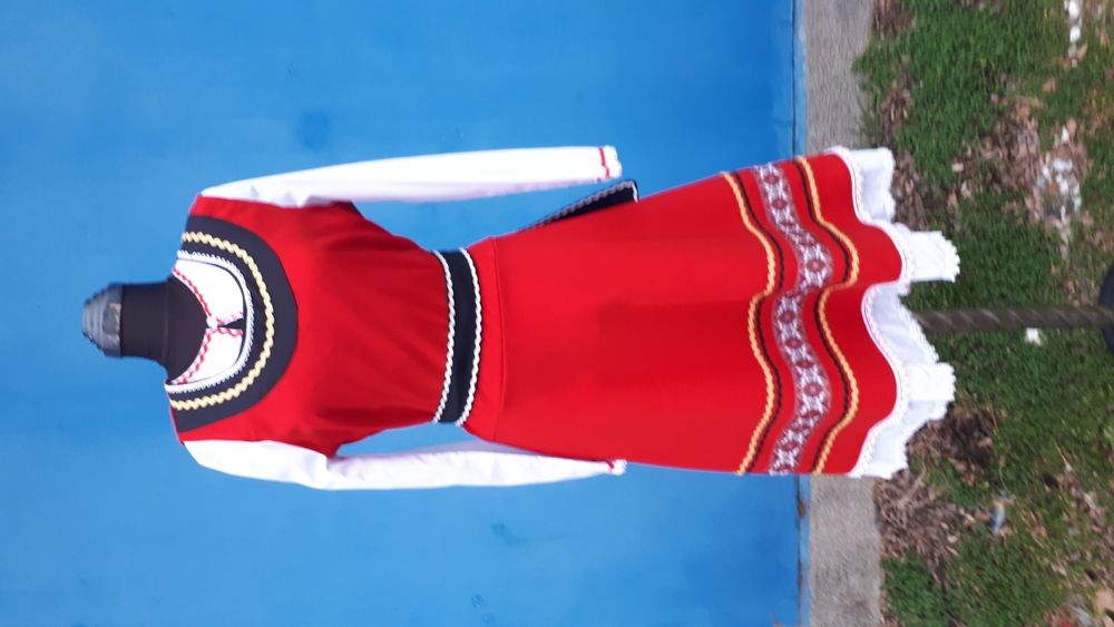 Тракийска женска носия-138 лв