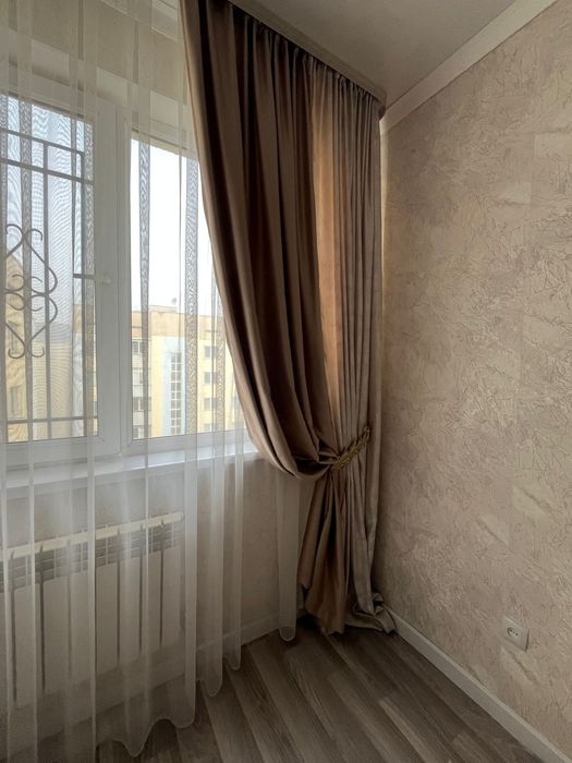 Продаются шторы.