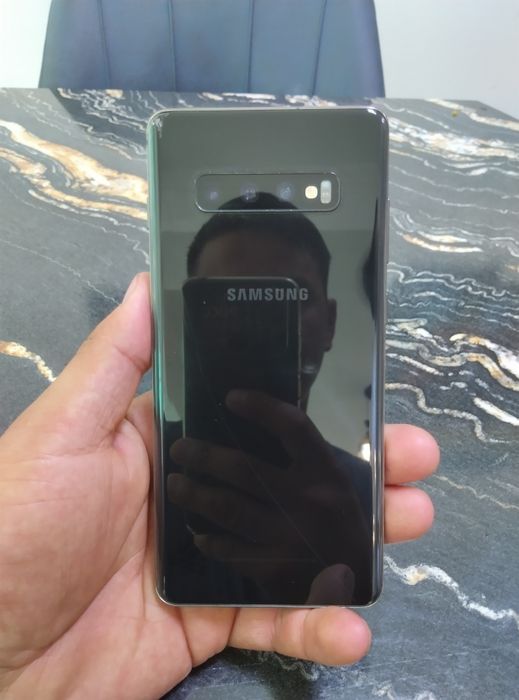 Samsung galaxy s10+