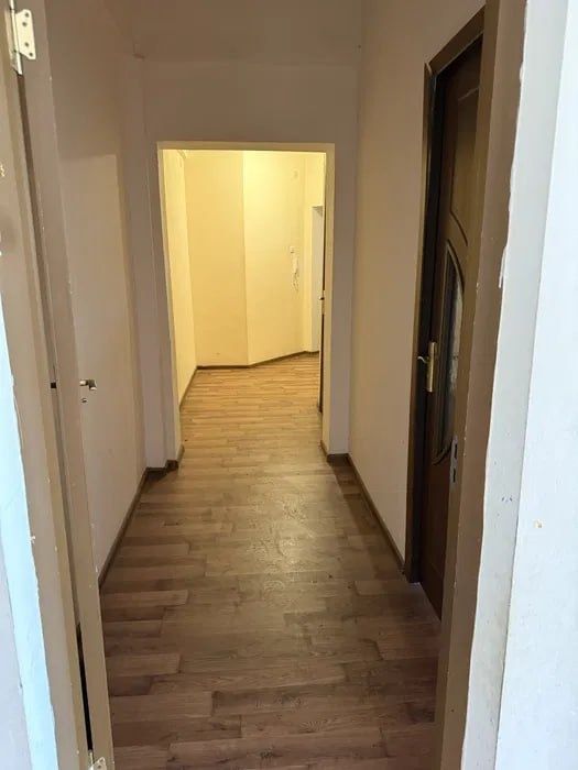 Сергели 6А. 2/2/7. 68 м². 2-станция Метро продаётся квартира