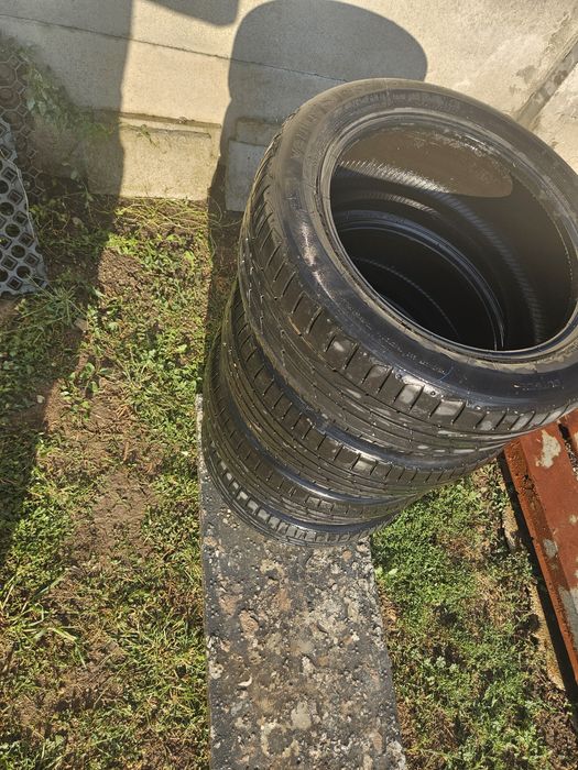 Vând set 4 anvelope de vară Hankook Ventus S1 evo2, 225/50 r17