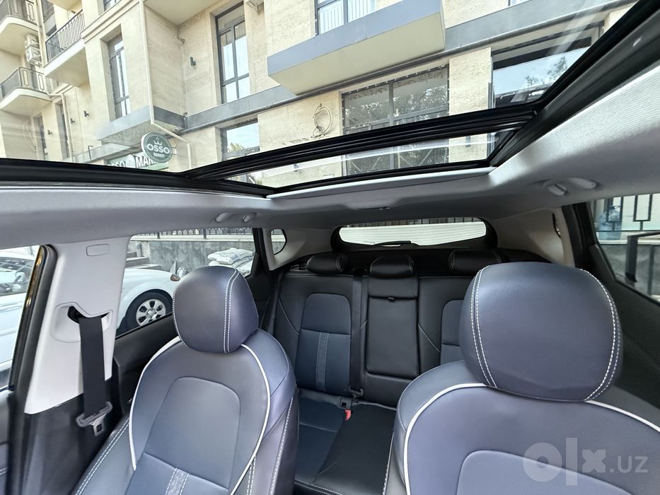 Tracker 2 Premier Plus 2025