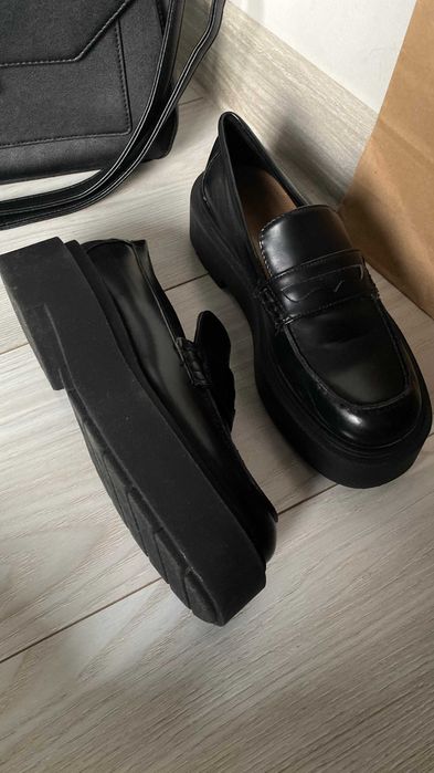 Туфли  H & M  осеннняя