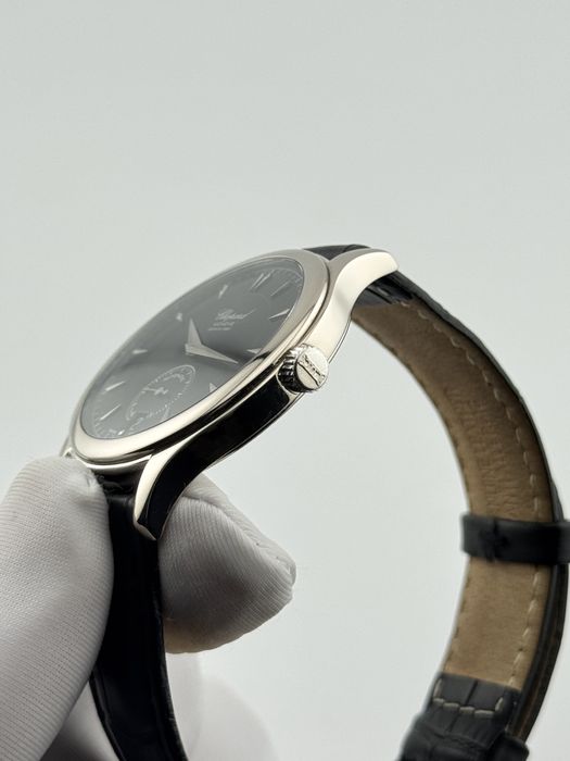 Наручные золотые часы Chopard Classique Depuis 1860