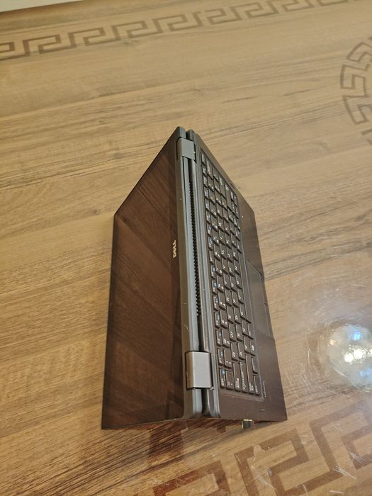 Noutbuk DEEL Intel kory