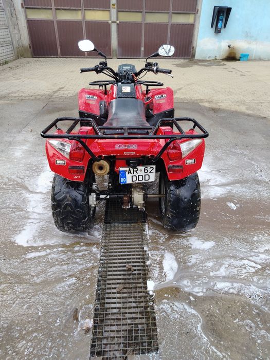 Vând atv 300 kmyco
