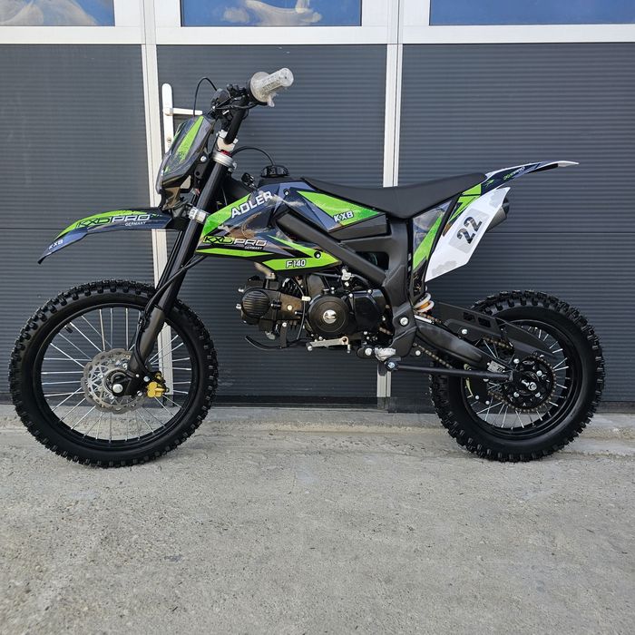 Cross Adler 140cc Bord digital LCD