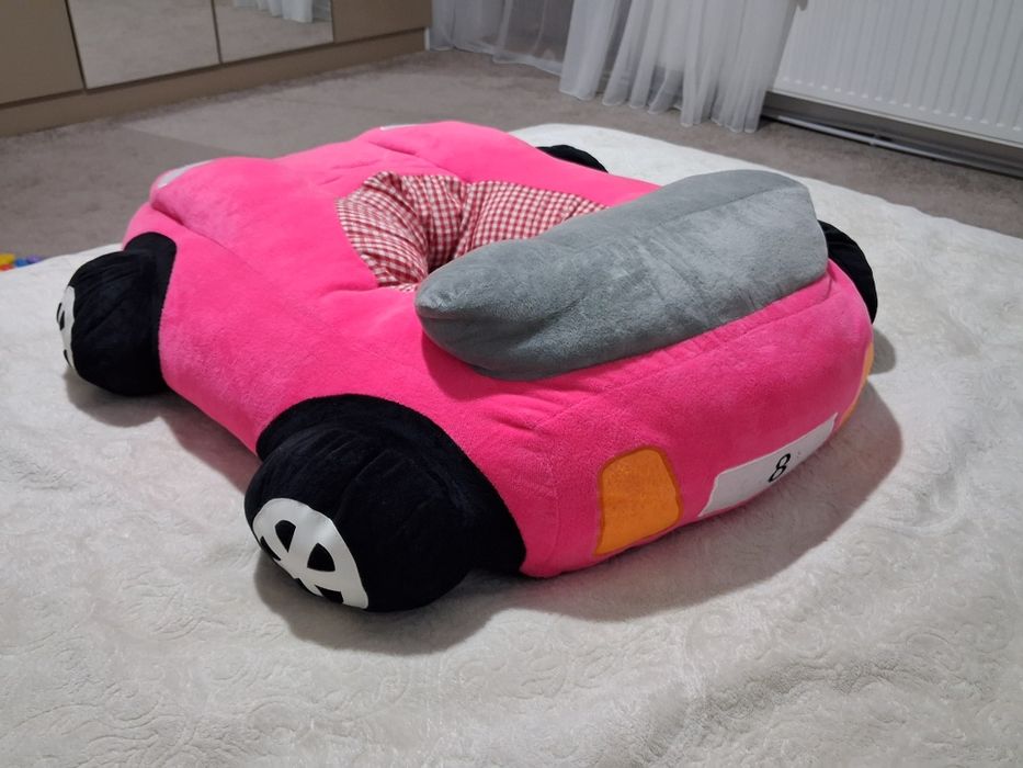 Пуф за сядане на бебе