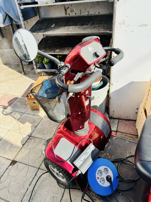 Триколка червена ямаха