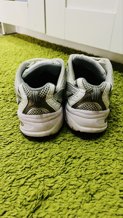 Маратонки New Balance