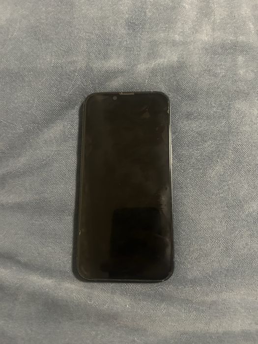 Iphone 13 в идеальном состоянии