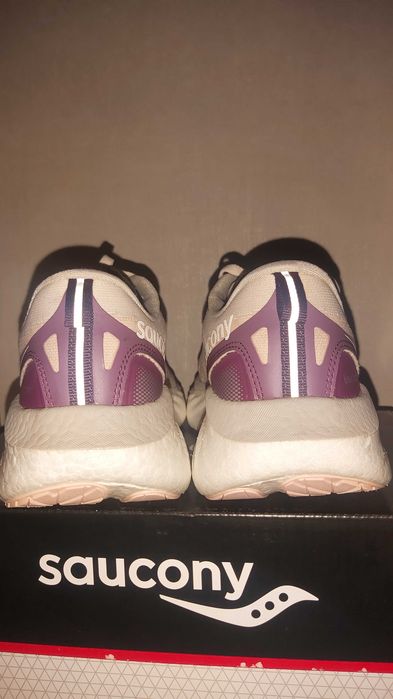 Saucony Triumph 22 - Номер 40