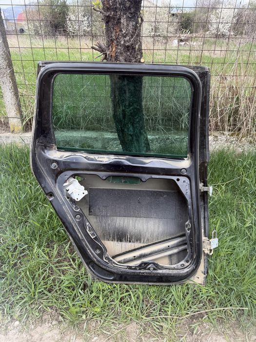 Portiera stanga spate Volkswagen Passat B6