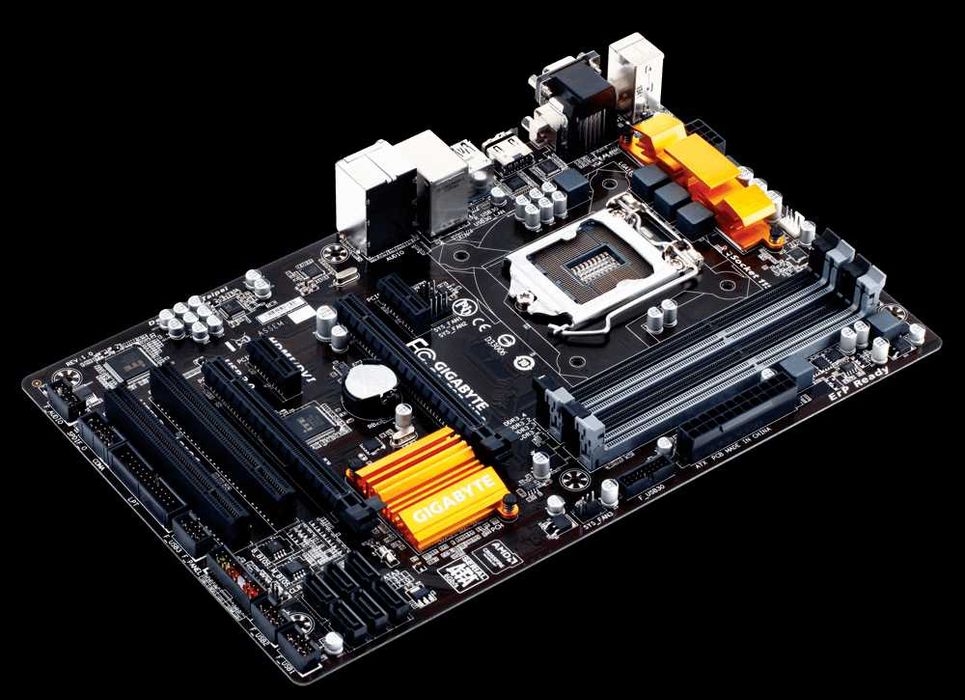 GIGABYTE GA-H97 HD3 DDR3 1150 soket holati ideal + Garantiya