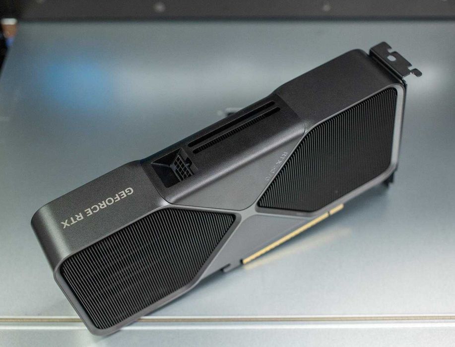 NVIDIA GeForce RTX 5070 Founders Edition