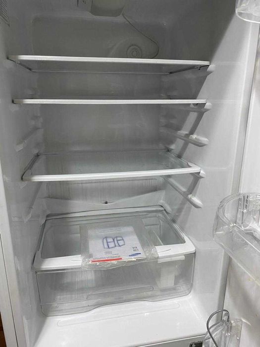 Продам холодильник SAMSUNG