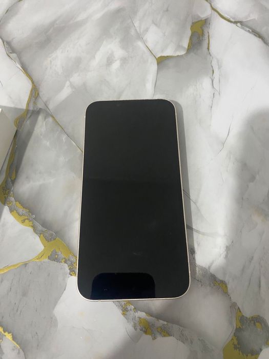 Продам Айфон 13 128гб