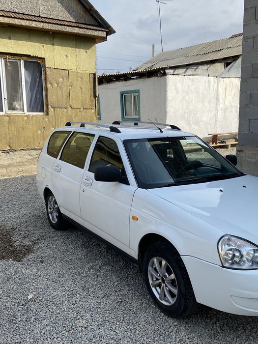 Лада приора универсал 2013года