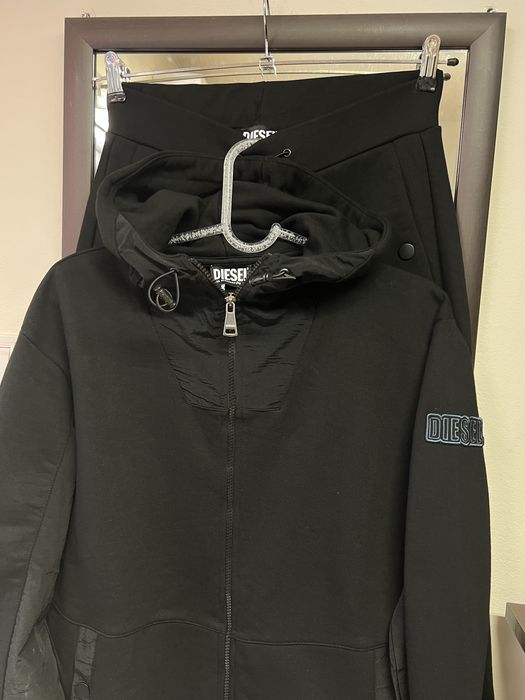 Мъжки екипи”Replay”,”Diesel”