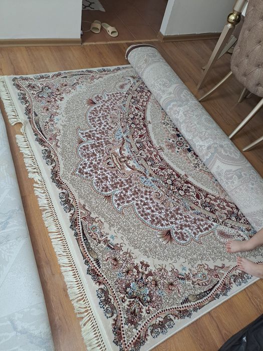 Продаетсья ковер