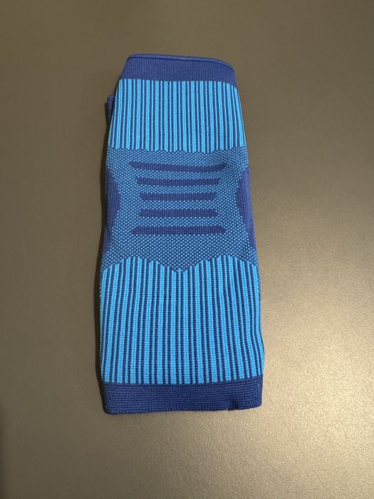 Охлаждаща наколенка/наглезенка