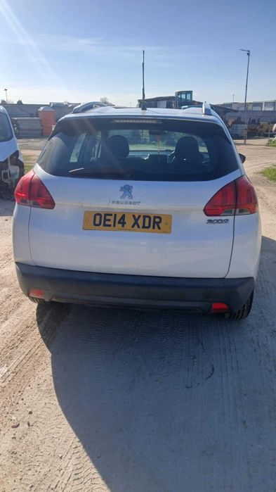 Пежо 2008 , 1,2 бенз . На части