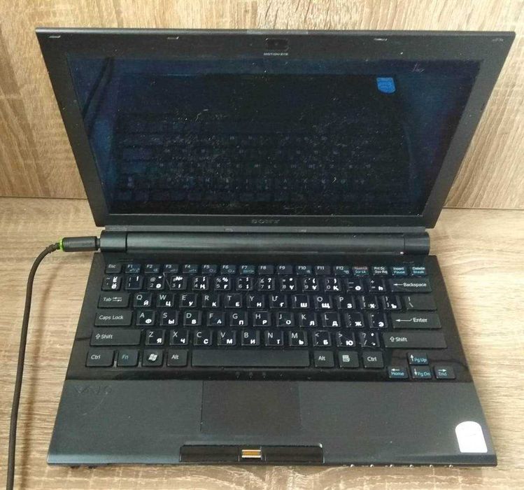 ноутбук Sony с мышкой беспроводной