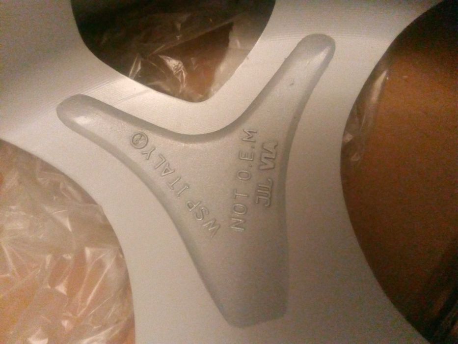 Jante  bmw X3 9.0x18  . un set amortizoare bmw