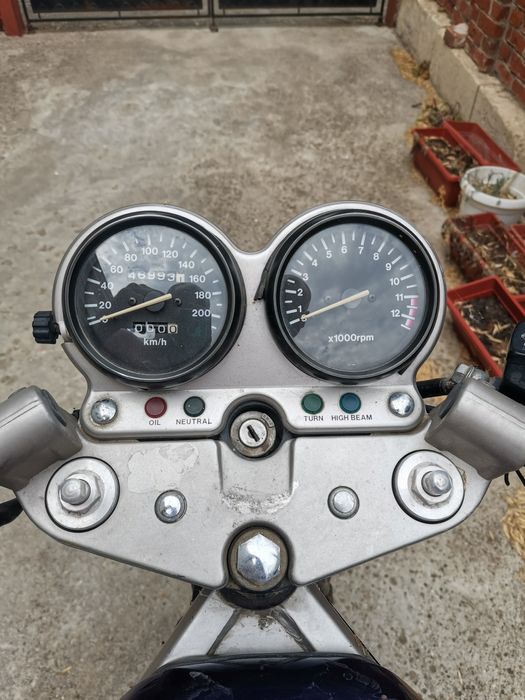 На части Suzuki GS 500 Сузуки гс 500