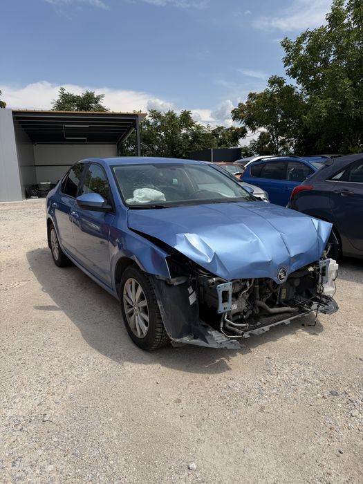 Шкода октавия 1.6 тди 110 кс автоматик на части