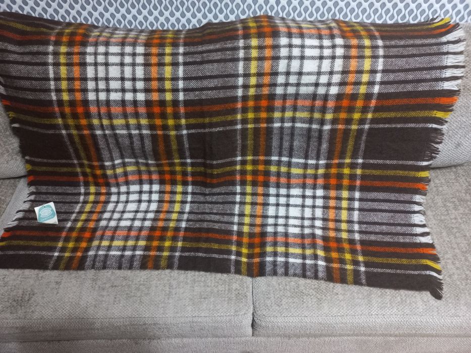 Продам шерстяной платок