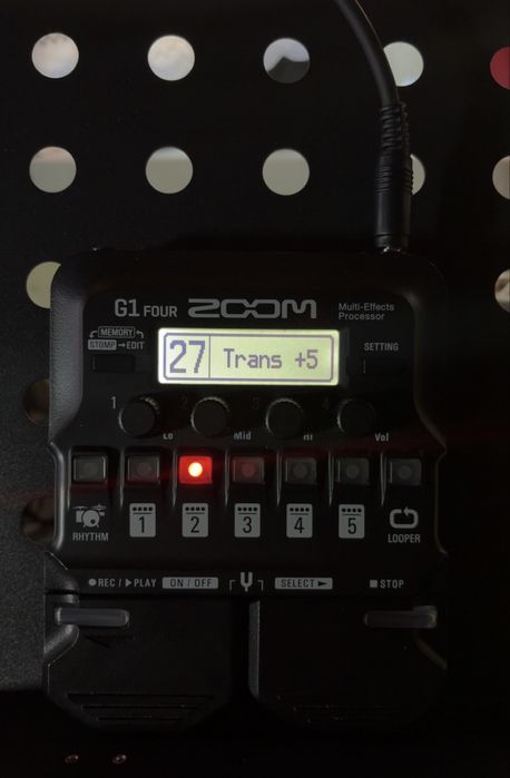 Tonuri de vioara pentru procesor Zoom G1 Four