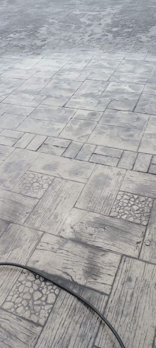 Beton Amprentat și întreținere