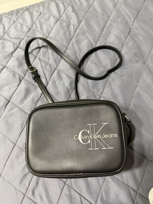 Дамска чанта Calvin Klein