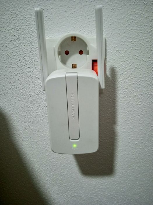 Range Extender Wi-Fi Mercusys MW300RE - Amplificator semnal 300Mbps