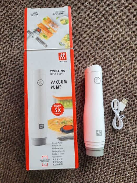 Вакуумна помпа "FRESH & SAVE" - Zwilling