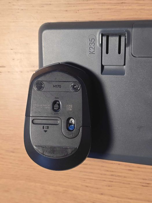 Kit mouse si tastatura Logitech K235 si M170