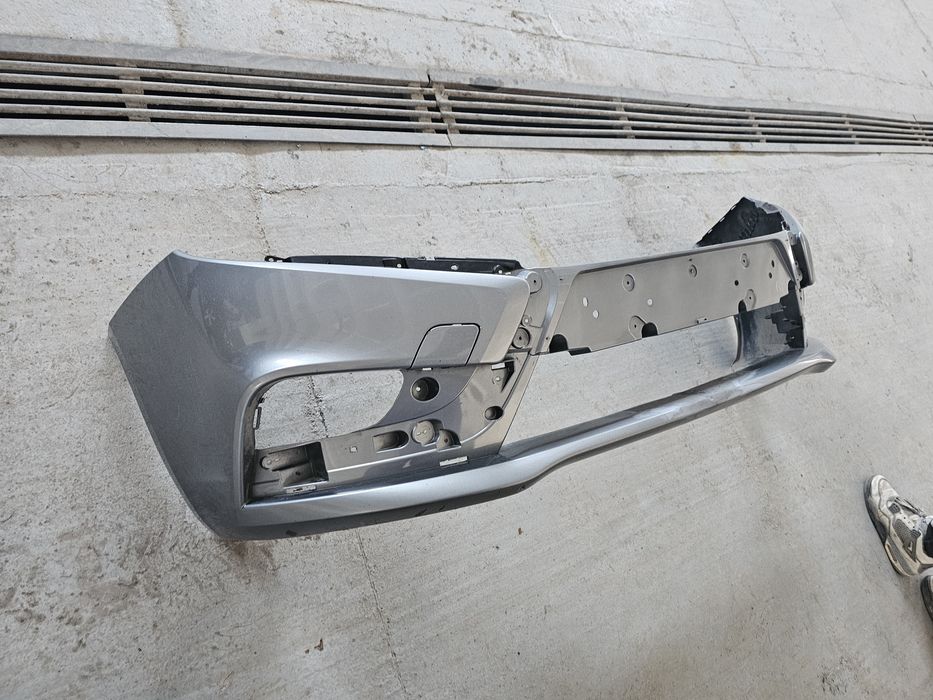 Бампер лада Веста