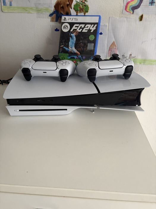 Ps 5 nou cumparat de 3 saptamani