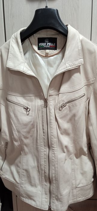 Geaca dama din piele naturala crem,mas m, vintage