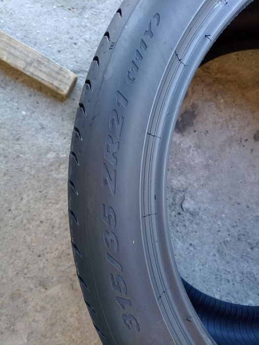 4 anvelope de vara Pirelli 2x315/35 R21 dot 1118 2x285/40 R21 dot 2819