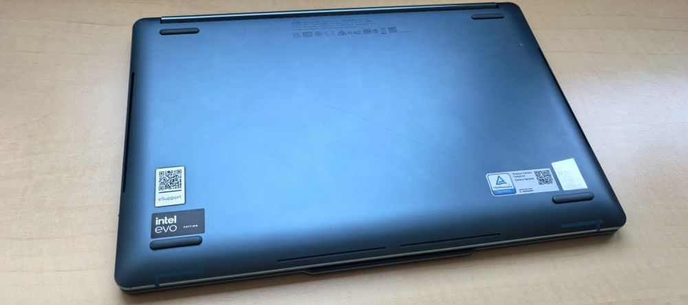 Laptop Lenovo Yoga Book 9 Ultra 7 - Pentru PIESE - Display / Carcasa