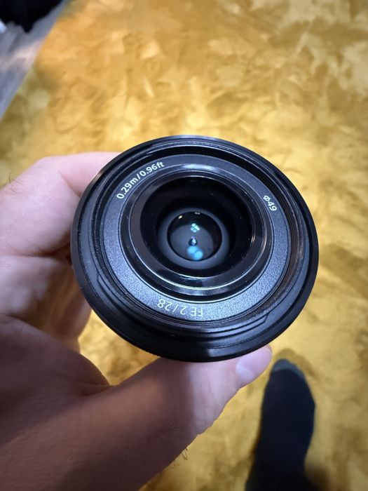 Obiectiv Sony 28mm F2 montura FE