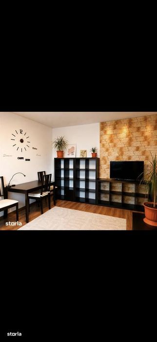 Apartament De Vânzare cu Două Camere În Zona Pajura sec.1 — fotografia 3