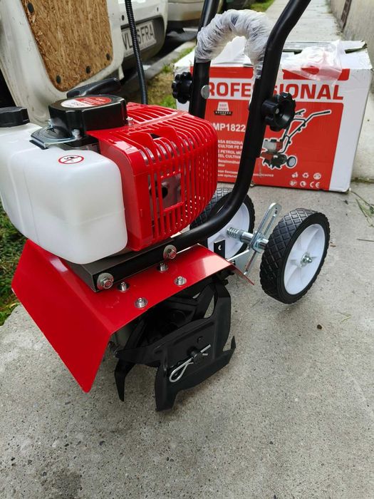 Motosapa freza pe benzina Campion cu roti,gradini,solarii,spatii inguste